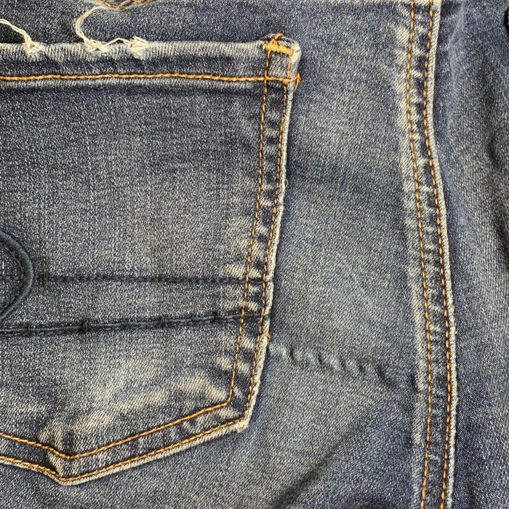 American Eagle Women’s • Skinny Distressed Jeans 0 - Picture 8 of 8